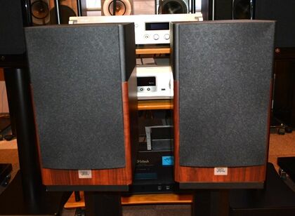 中古品 JBL A130