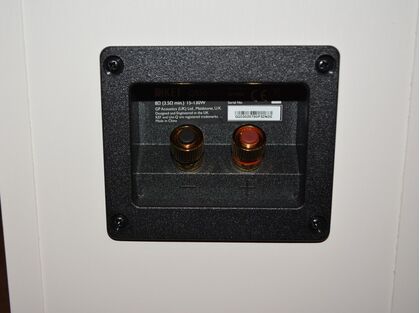 KEF Q550 WH  アウトレット品