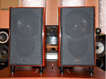 中古品 KEF XQ10