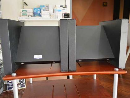 中古品ハヤミ SB-946 スピーカースタンド