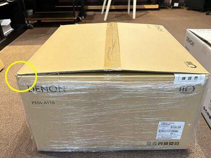 DENON PMA-A110　角部潰れ