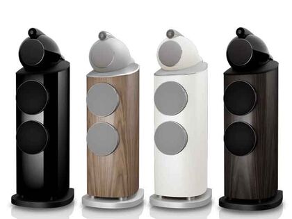 Bowers & Wilkins 802 D5　グリル装着