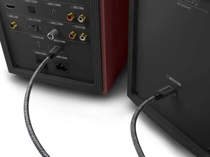 KEF Coda W