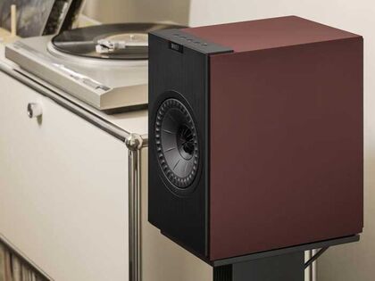 KEF Coda W