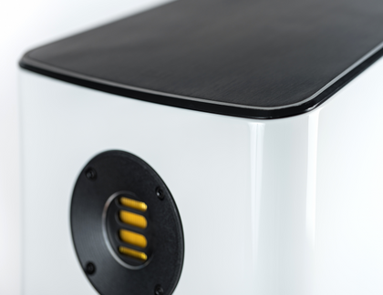 ELAC　VELA FS407