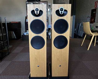 LINN　MAJIK 140オーク色展示品