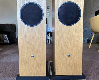 LINN MAJIK 140