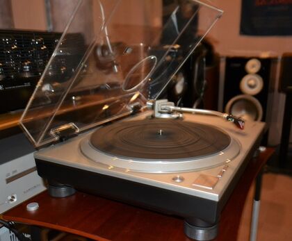 中古品 Technics SL-1500C