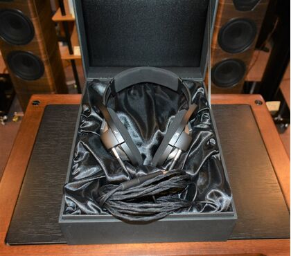 中古品 SENNHEISER HD800
