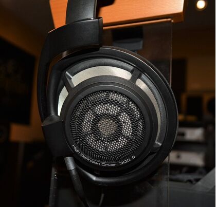 中古品 SENNHEISER HD800