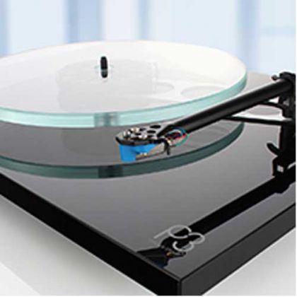 rega Planar 3 MK2-Black